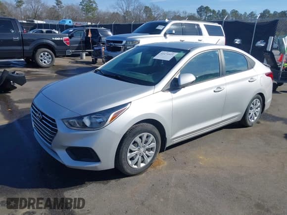 ✅ 2022 Hyundai Accent SE • VIN: 3KPC24A69NE165092 • Лот: 41471915. Опубликован ранее на IAAI с пробегом 110 955 миль. Бесплатный доступ к архиву аукционных продаж из США и подробный отчёт об истории автомобиля на DreamBid. Изображение 17.