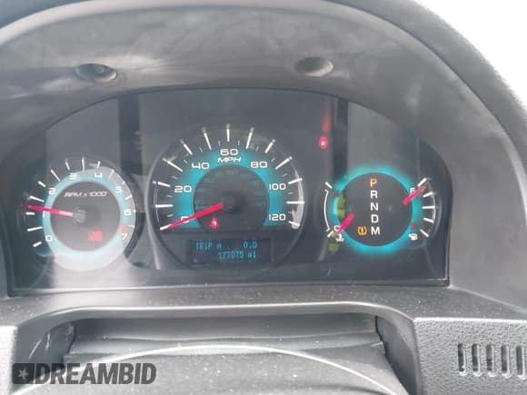 ✅ 2010 Ford Fusion SEL • VIN: 3FAHP0CG0AR186797 • Lot: 42745810. Listed on IAAI with 177,075 mi. Free auction sales archive from the USA and detailed vehicle history report at DreamBid. Image 7.