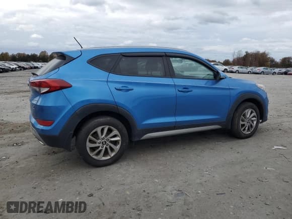 ✅ 2017 Hyundai Tucson Sport • VIN: KM8J3CA26HU345000 • Лот: 90012475. Опубликован ранее на Copart с пробегом 121 186 миль. Бесплатный доступ к архиву аукционных продаж из США и подробный отчёт об истории автомобиля на DreamBid. Изображение 3.