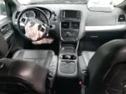 ✅ 2018 Dodge Grand Caravan GT • VIN: 2C4RDGEG4JR318740 • Lot: 84622135. Wystawiony na Copart z przebiegiem 118 150 mil. Bezpłatny archiwum sprzedaży aukcyjnych z USA i szczegółowy raport historii pojazdu na DreamBid. Zdjęcie 8.