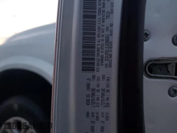 ✅ 2018 Ram 2500 Laramie • VIN: 3C6UR5KL6JG386651 • Lot: 73929864. Wystawiony na Copart z przebiegiem 119 888 mil. Bezpłatny archiwum sprzedaży aukcyjnych z USA i szczegółowy raport historii pojazdu na DreamBid. Zdjęcie 13.