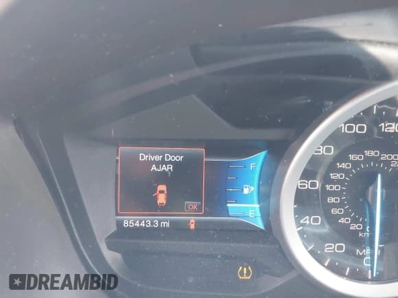 ✅ 2015 Ford Explorer XLT • VIN: 1FM5K8D85FGC03878 • Lot: 42134401. Wystawiony na IAAI z przebiegiem 85 443 mil. Bezpłatny archiwum sprzedaży aukcyjnych z USA i szczegółowy raport historii pojazdu na DreamBid. Zdjęcie 7.