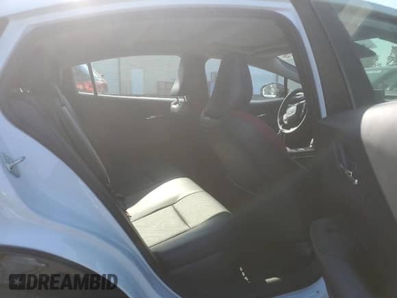 2025 Toyota Prius SE с VIN JTDACACU8S3041073, выставлен на аукционе Copart как лот 70349115 с пробегом 1 085 миль миль и Списание • Salvage title. История ставок и продаж доступна на DreamBid. Изображение 10.