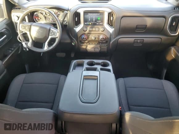 ✅ 2022 Chevrolet Silverado 1500 RST • VIN: 1GCUYEED2NZ234971 • Lot: 92379515. Wystawiony na Copart z przebiegiem 57 586 mil. Bezpłatny archiwum sprzedaży aukcyjnych z USA i szczegółowy raport historii pojazdu na DreamBid. Zdjęcie 8.