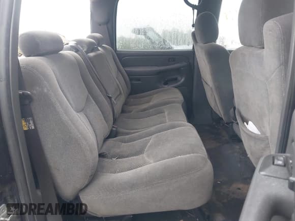 ✅ 2006 Chevrolet Silverado 2500HD LT3 • VIN: 1GCHK23D66F200054 • Лот: 42301893. Опубликован ранее на IAAI с пробегом 165 624 миль. Бесплатный доступ к архиву аукционных продаж из США и подробный отчёт об истории автомобиля на DreamBid. Изображение 8.