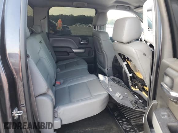 ✅ 2015 Chevrolet Silverado 1500 LTZ • VIN: 3GCPCSEC8FG111551 • Лот: 72598034. Опубликован ранее на Copart с пробегом Не указан. Бесплатный доступ к архиву аукционных продаж из США и подробный отчёт об истории автомобиля на DreamBid. Изображение 10.