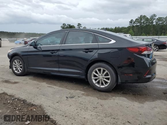 ✅ 2018 Hyundai Sonata SE • VIN: 5NPE24AF6JH700247 • Лот: 85886635. Опубликован ранее на Copart с пробегом 104 402 миль. Бесплатный доступ к архиву аукционных продаж из США и подробный отчёт об истории автомобиля на DreamBid. Изображение 2.