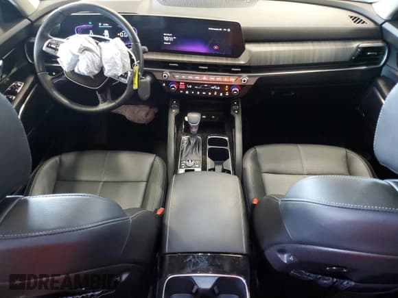 ✅ 2024 Kia Telluride EX X-Line • VIN: 5XYP3DGC9RG537485 • Lot: 56516985. Listed on Copart with 11,776 mi. Free auction sales archive from the USA and detailed vehicle history report at DreamBid. Image 8.