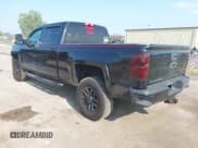 ✅ 2018 Chevrolet Silverado 2500HD LT • VIN: 1GC1KVEY3JF287701 • Lot: 42992874. Wystawiony na IAAI z przebiegiem 146 945 mil. Bezpłatny archiwum sprzedaży aukcyjnych z USA i szczegółowy raport historii pojazdu na DreamBid. Zdjęcie 3.