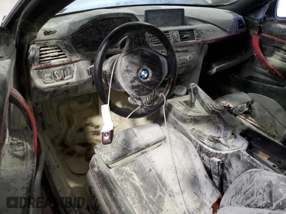 ✅ 2014 BMW 4 Series 435i xDrive • VIN: WBA3R5C55EF730205 • Lot: 87067205. Listed on Copart with Not provided. Free auction sales archive from the USA and detailed vehicle history report at DreamBid. Image 8.