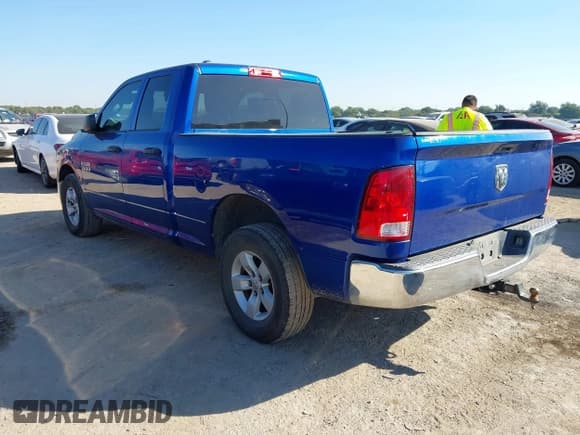 ✅ 2018 Ram 1500 Express • VIN: 1C6RR6FG0JS336443 • Lot: 43449272. Listed on IAAI with 162,636 mi. Free auction sales archive from the USA and detailed vehicle history report at DreamBid. Image 3.