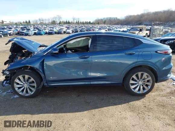 ✅ 2024 Buick Envista Avenir • VIN: KL47LCE25RB200479 • Lot: 41812792. Listed on IAAI with 37,537 mi. Free auction sales archive from the USA and detailed vehicle history report at DreamBid. Image 15.