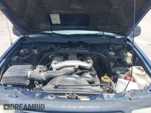 2002 Chevrolet Tracker ZR2 z VIN 2CNBJ734326909319, wystawiony jako IAAI lot #42581447 z przebiegiem 245 396 mil mil oraz . Historia ofert i sprzedaży dostępna na DreamBid. Obrazek 10.