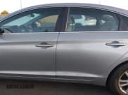 ✅ 2017 Hyundai Sonata 2.4L • VIN: 5NPE24AF9HH574816 • Лот: 43352577. Опубликован ранее на IAAI с пробегом 258 106 миль. Бесплатный доступ к архиву аукционных продаж из США и подробный отчёт об истории автомобиля на DreamBid. Изображение 14.