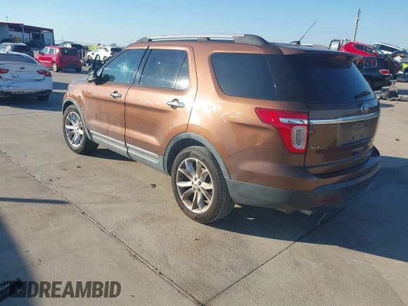 ✅ 2012 Ford Explorer XLT • VIN: 1FMHK7D82CGA31456 • Lot: 43580474. Wystawiony na IAAI z przebiegiem 169 579 mil. Bezpłatny archiwum sprzedaży aukcyjnych z USA i szczegółowy raport historii pojazdu na DreamBid. Zdjęcie 3.