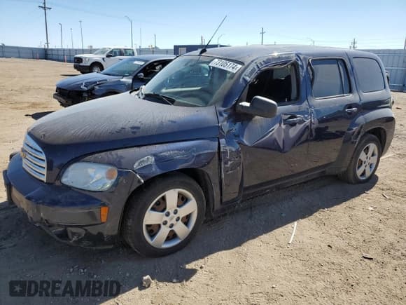 ✅ 2011 Chevrolet HHR LS • VIN: 3GNBAAFWXBS635897 • Lot: 73105174. Listed on Copart with 112,747 mi. Free auction sales archive from the USA and detailed vehicle history report at DreamBid. Image 1.