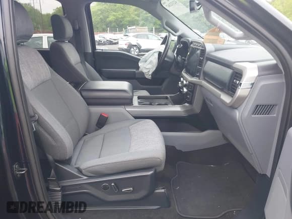 ✅ 2021 Ford F-150 XL • VIN: 1FTEW1EP7MKE31090 • Лот: 42332367. Опубликован ранее на IAAI с пробегом 32 771 миль. Бесплатный доступ к архиву аукционных продаж из США и подробный отчёт об истории автомобиля на DreamBid. Изображение 5.