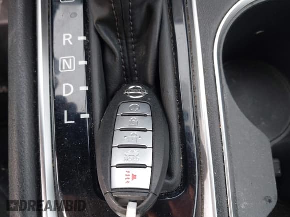 ✅ 2022 Nissan Altima SV • VIN: 1N4BL4DW2NN312732 • Lot: 43638028. Listed on IAAI with 121,849 mi. Free auction sales archive from the USA and detailed vehicle history report at DreamBid. Image 11.