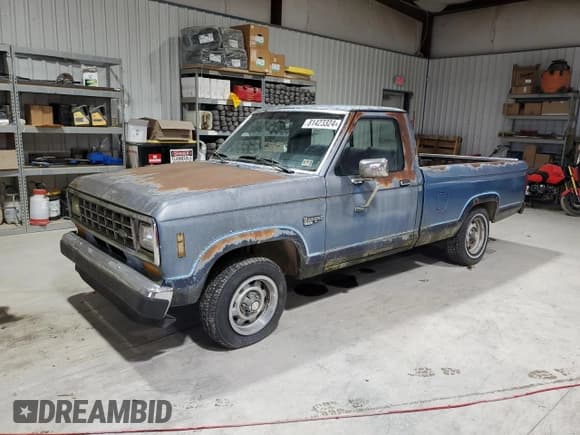 ✅ 1987 Ford Ranger S • VIN: 1FTBR10A0HUB78637 • Lot: 81423324. Wystawiony na Copart z przebiegiem 80 592 mil. Bezpłatny archiwum sprzedaży aukcyjnych z USA i szczegółowy raport historii pojazdu na DreamBid. Zdjęcie 1.