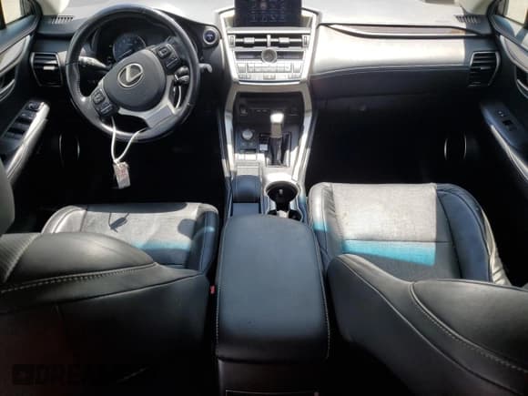 ✅ 2016 Lexus NX 300h • VIN: JTJBJRBZ9G2039512 • Lot: 62293195. Wystawiony na Copart z przebiegiem 151 227 mil. Bezpłatny archiwum sprzedaży aukcyjnych z USA i szczegółowy raport historii pojazdu na DreamBid. Zdjęcie 8.