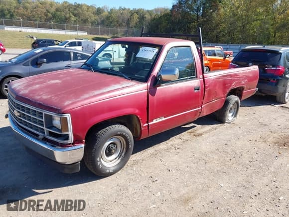 ✅ 1990 Chevrolet Silverado 1500 • VIN: 1GCDC14H9LZ219165 • Lot: 43447528. Wystawiony na IAAI z przebiegiem 272 427 mil. Bezpłatny archiwum sprzedaży aukcyjnych z USA i szczegółowy raport historii pojazdu na DreamBid. Zdjęcie 2.