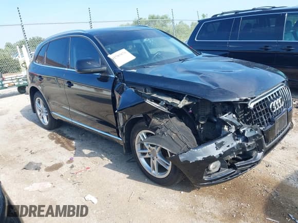 ✅ 2014 Audi Q5 Premium Plus • VIN: WA1CMAFP7EA107084 • Лот: 42783870. Опубликован ранее на IAAI с пробегом 231 952 миль. Бесплатный доступ к архиву аукционных продаж из США и подробный отчёт об истории автомобиля на DreamBid. Изображение 1.