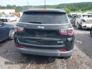 ✅ 2018 Jeep Compass Latitude • VIN: 3C4NJCBB8JT124640 • Lot: 42182791. Wystawiony na IAAI z przebiegiem 179 376 mil. Bezpłatny archiwum sprzedaży aukcyjnych z USA i szczegółowy raport historii pojazdu na DreamBid. Zdjęcie 16.