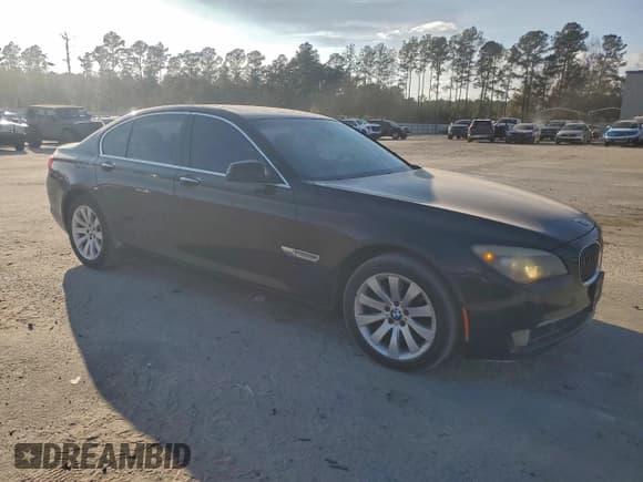 ✅ 2011 BMW 7 Series 750i • VIN: WBAKA8C50BCY36417 • Lot: 93993195. Listed on Copart with 116,196 mi. Free auction sales archive from the USA and detailed vehicle history report at DreamBid. Image 4.