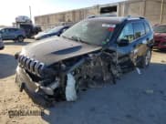 ✅ 2016 Jeep Cherokee Overland • VIN: 1C4PJMJS7GW314478 • Лот: 49687905. Опубликован ранее на Copart с пробегом 103 052 миль. Бесплатный доступ к архиву аукционных продаж из США и подробный отчёт об истории автомобиля на DreamBid. Изображение 1.