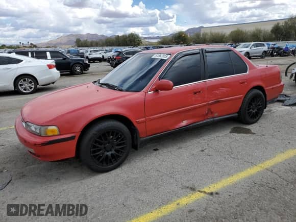 1990 Honda Accord LX с VIN 1HGCB7557LA110936, выставлен на аукционе Copart как лот 51863915 с пробегом 182 074 миль миль и Списание • Salvage title. История ставок и продаж доступна на DreamBid. Изображение 1.