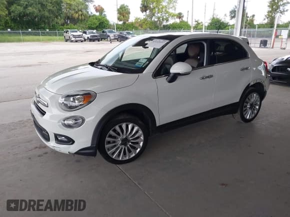 ✅ 2016 FIAT 500X Lounge • VIN: ZFBCFXDTXGP514869 • Lot: 43115337. Wystawiony na IAAI z przebiegiem 47 647 mil. Bezpłatny archiwum sprzedaży aukcyjnych z USA i szczegółowy raport historii pojazdu na DreamBid. Zdjęcie 2.