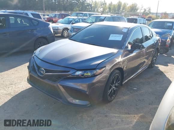 2023 Toyota Camry Hybrid SE с VIN 4T1G31AK5PU618294, выставлен на аукционе IAAI как лот 43389162 с пробегом 54 065 миль миль и . История ставок и продаж доступна на DreamBid. Изображение 20.