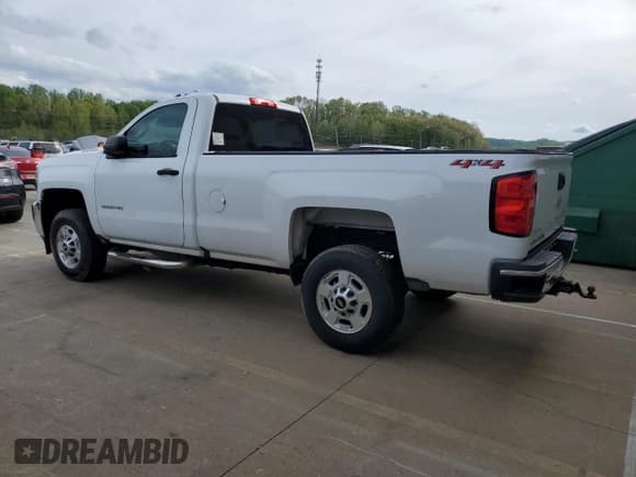 ✅ 2018 Chevrolet Silverado 2500HD • VIN: 1GC0KUEY8JZ302262 • Лот: 53911065. Опубликован ранее на Copart с пробегом 246 684 миль. Бесплатный доступ к архиву аукционных продаж из США и подробный отчёт об истории автомобиля на DreamBid. Изображение 2.