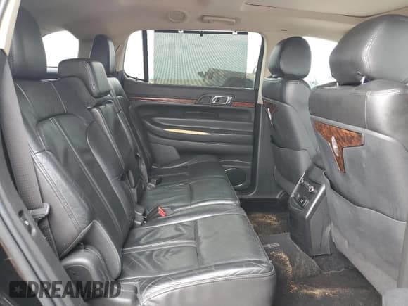 ✅ 2019 Lincoln MKT Reserve • VIN: 2LMHJ5AT7KBL00660 • Lot: 85514865. Listed on Copart with 160,055 mi. Free auction sales archive from the USA and detailed vehicle history report at DreamBid. Image 11.