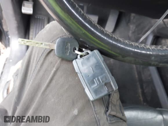 ✅ 2017 Chevrolet Tahoe LT • VIN: 1GNSKBKC4HR141769 • Lot: 42614723. Listed on IAAI with 229,793 mi. Free auction sales archive from the USA and detailed vehicle history report at DreamBid. Image 11.