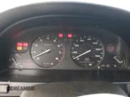 ✅ 1993 Acura Vigor • VIN: JH4CC2565PC002105 • Lot: 85926625. Listed on Copart with 262,869 mi. Free auction sales archive from the USA and detailed vehicle history report at DreamBid. Image 9.