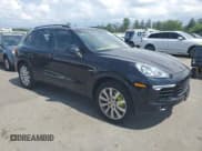 ✅ 2017 Porsche Cayenne S E-Hybrid • VIN: WP1AE2A27HLA70895 • Lot: 62656685. Wystawiony na Copart z przebiegiem 93 708 mil. Bezpłatny archiwum sprzedaży aukcyjnych z USA i szczegółowy raport historii pojazdu na DreamBid. Zdjęcie 4.