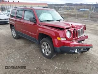 ✅ 2012 Jeep Patriot Latitude • VIN: 1C4NJRFB0CD706172 • Lot: 43796189. Wystawiony na IAAI z przebiegiem 127 729 mil. Bezpłatny archiwum sprzedaży aukcyjnych z USA i szczegółowy raport historii pojazdu na DreamBid. Zdjęcie 1.