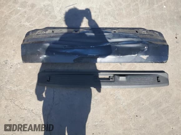 ✅ 2014 Land Rover Range Rover Supercharged Autobiography • VIN: SALGV2TF3EA155471 • Лот: 50352795. Опубликован ранее на Copart с пробегом 71 390 миль. Бесплатный доступ к архиву аукционных продаж из США и подробный отчёт об истории автомобиля на DreamBid. Изображение 13.