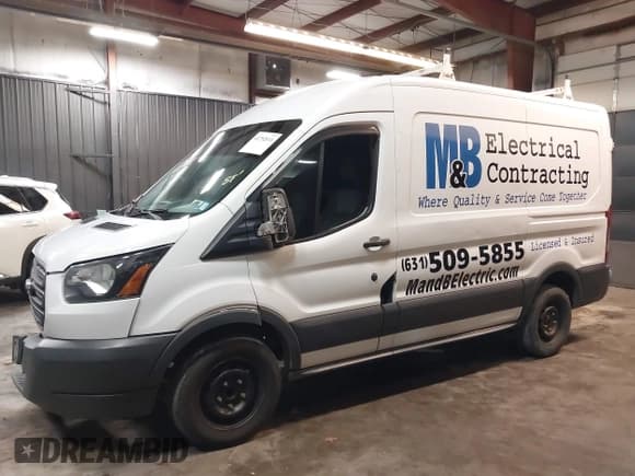 ✅ 2016 Ford Transit Cargo • VIN: 1FTYR1CM2GKA12288 • Lot: 41752611. Wystawiony na IAAI z przebiegiem 238 715 mil. Bezpłatny archiwum sprzedaży aukcyjnych z USA i szczegółowy raport historii pojazdu na DreamBid. Zdjęcie 14.