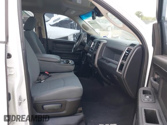 ✅ 2019 Ram 1500 Tradesman • VIN: 1C6RR6FG0KS594446 • Lot: 42264468. Listed on IAAI with 155,867 mi. Free auction sales archive from the USA and detailed vehicle history report at DreamBid. Image 5.