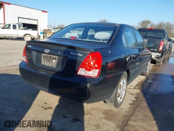 ✅ 2006 Hyundai Elantra GLS • VIN: KMHDN46D06U357339 • Lot: 41617976. Wystawiony na IAAI z przebiegiem 165 545 mil. Bezpłatny archiwum sprzedaży aukcyjnych z USA i szczegółowy raport historii pojazdu na DreamBid. Zdjęcie 4.