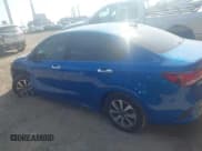 ✅ 2023 Kia Rio S • VIN: 3KPA24AD6PE557598 • Lot: 43250605. Listed on IAAI with 33,426 mi. Free auction sales archive from the USA and detailed vehicle history report at DreamBid. Image 14.