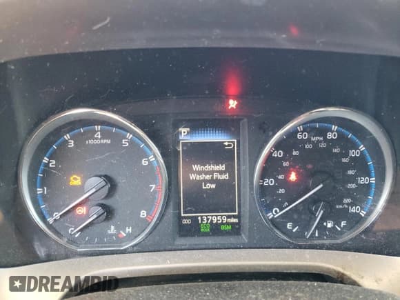 ✅ 2018 Toyota RAV4 Limited • VIN: JTMDFREV9JJ748699 • Lot: 89539125. Listed on Copart with 137,959 mi. Free auction sales archive from the USA and detailed vehicle history report at DreamBid. Image 9.