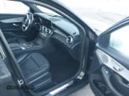 ✅ 2021 Mercedes-Benz GLC 300 • VIN: W1N0G8DB3MV286028 • Лот: 43506422. Опубликован ранее на IAAI с пробегом 84 611 миль. Бесплатный доступ к архиву аукционных продаж из США и подробный отчёт об истории автомобиля на DreamBid. Изображение 5.