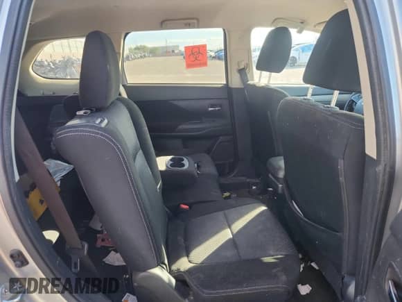 2018 Mitsubishi Outlander SE with VIN JA4AD3A39JJ004198, listed as a Copart auction lot 87282365 with 140,590 mi miles and Clean title. Bid and sale history available at DreamBid. Image 11.