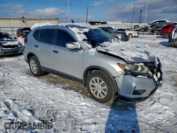 ✅ 2017 Nissan Rogue SL • VIN: 5N1AT2MV9HC803876 • Lot: 94675895. Listed on Copart with 127,947 mi. Free auction sales archive from the USA and detailed vehicle history report at DreamBid. Image 4.