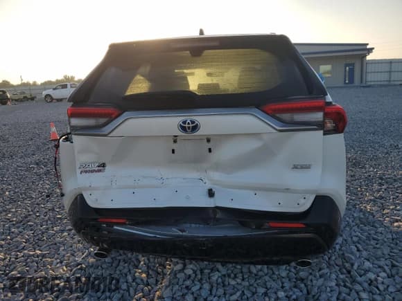 ✅ 2021 Toyota RAV4 XSE • VIN: JTMFB3FV2MD066086 • Lot: 57253325. Listed on Copart with 14,827 mi. Free auction sales archive from the USA and detailed vehicle history report at DreamBid. Image 6.