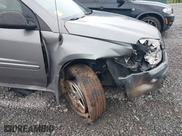 2005 Chevrolet Equinox LT with VIN 2CNDL63F456182713, listed as a IAAI auction lot 43282231 with 118,801 mi miles and . Bid and sale history available at DreamBid. Image 17.
