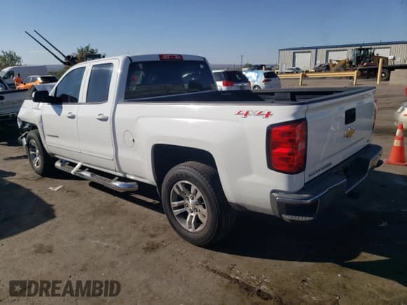 ✅ 2015 Chevrolet Silverado 1500 LT • VIN: 1GCVKRECXFZ350330 • Лот: 72366344. Опубликован ранее на Copart с пробегом 127 219 миль. Бесплатный доступ к архиву аукционных продаж из США и подробный отчёт об истории автомобиля на DreamBid. Изображение 2.